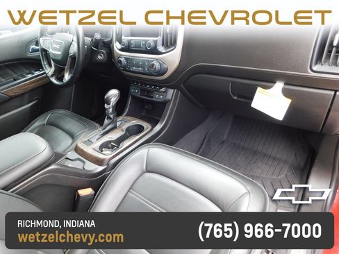 Used 2022 GMC Canyon Denali AWD/4WD image 23