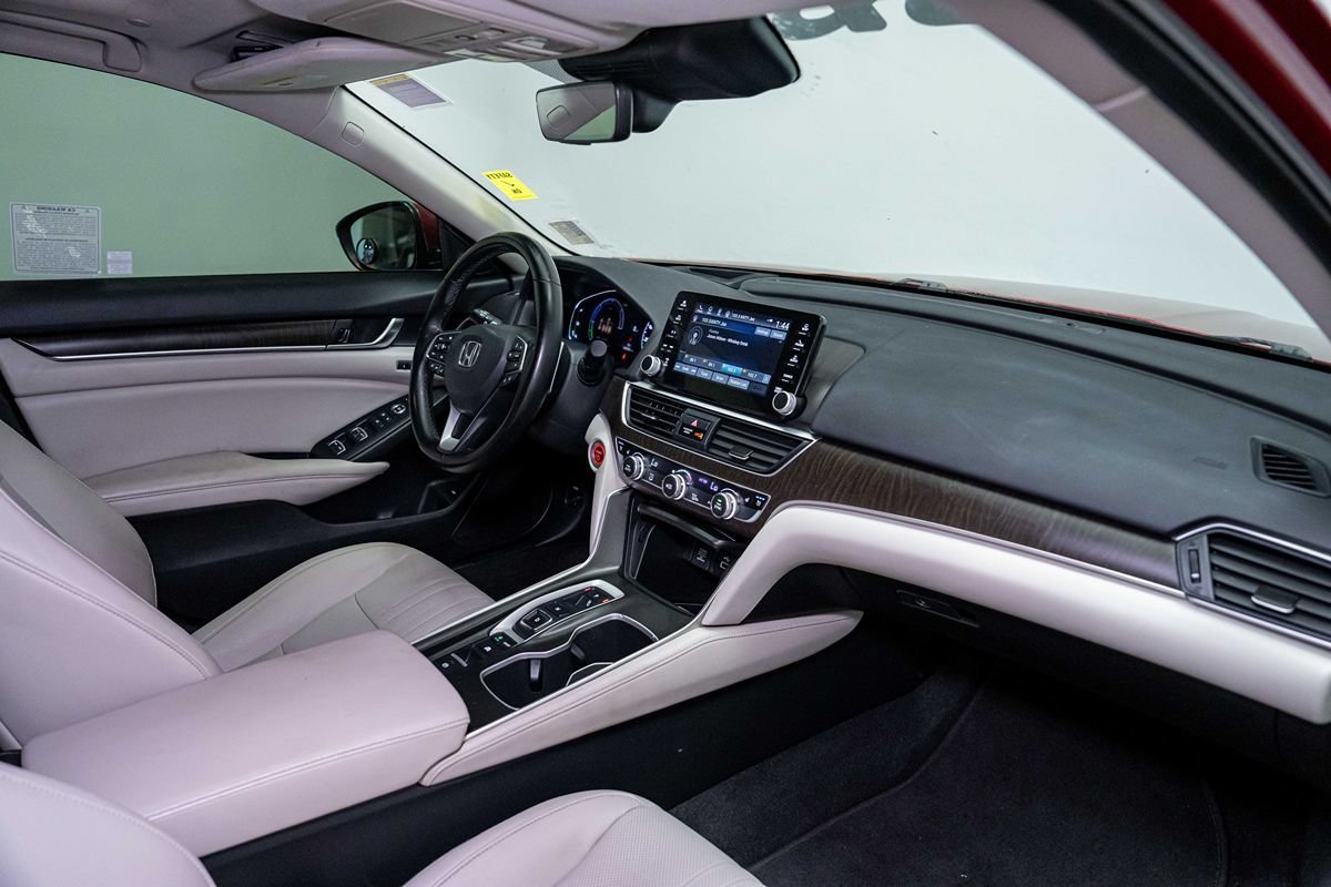 Used 2021 Honda Accord Touring image 19