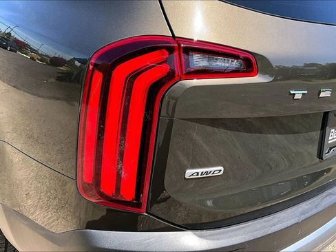 Used 2020 Kia Telluride EX AWD/4WD image 28