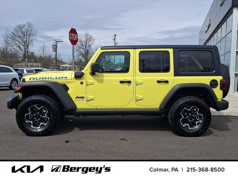 Used 2023 Jeep Wrangler Unlimited Rubicon 4xe AWD/4WD image 8