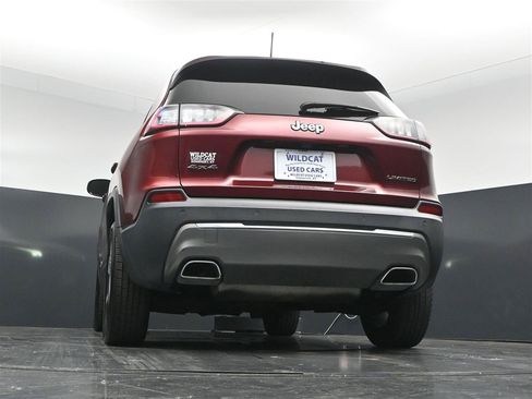 Used 2019 Jeep Cherokee Limited AWD/4WD image 33