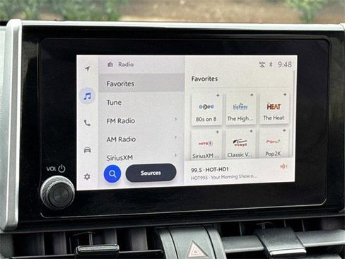 Used 2023 Toyota RAV4 SE image 20