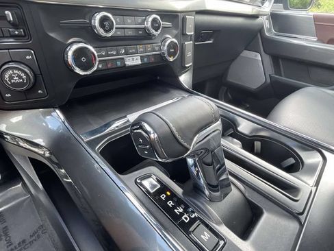 Used 2023 Ford F150 Lariat AWD/4WD image 26