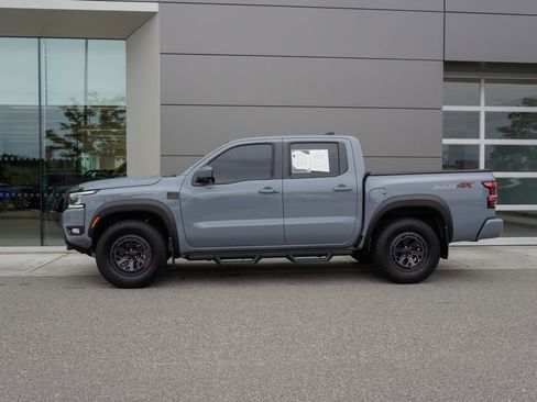 Used 2025 Nissan Frontier PRO-4X w/ Pro Premium Package AWD/4WD image 8