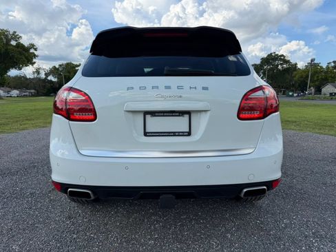 Used 2014 Porsche Cayenne AWD/4WD image 6