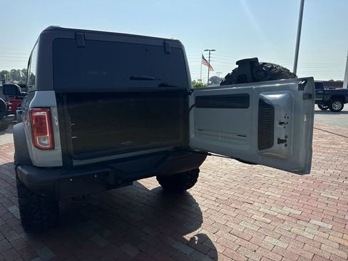 Used 2024 Ford Bronco Black Diamond AWD/4WD image 29