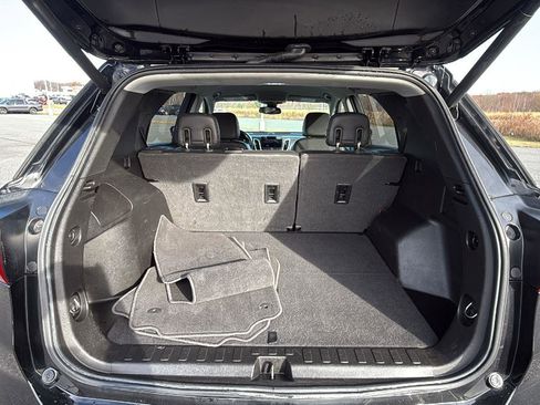 Used 2020 Chevrolet Equinox Premier w/ Premier Redline Edition image 22