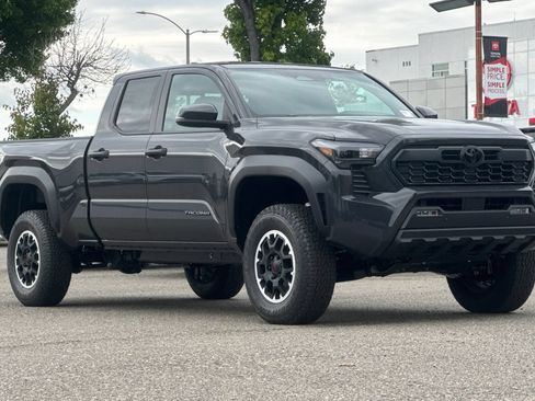 New 2026 Toyota Tacoma TRD Off-Road w/ TRD Off Road Upgrade Package AWD/4WD image 10