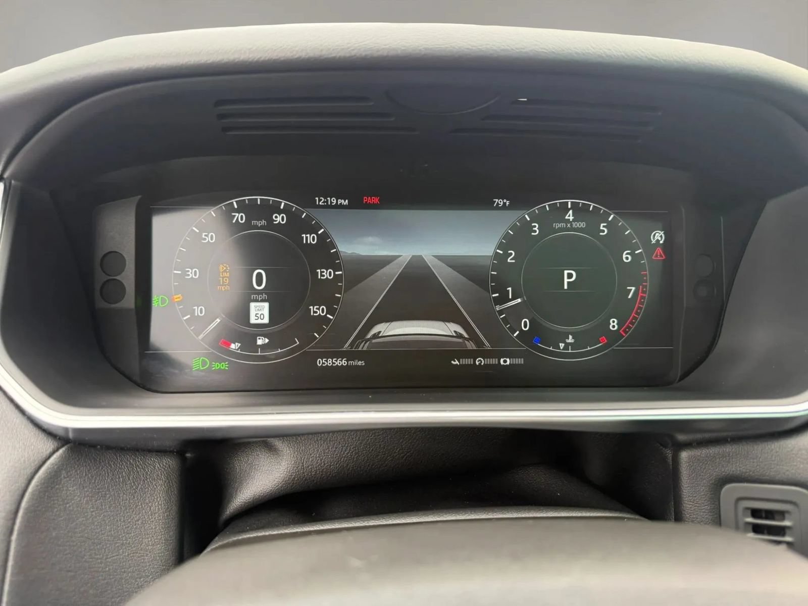 Used 2019 Land Rover Range Rover Sport HSE AWD/4WD image 21