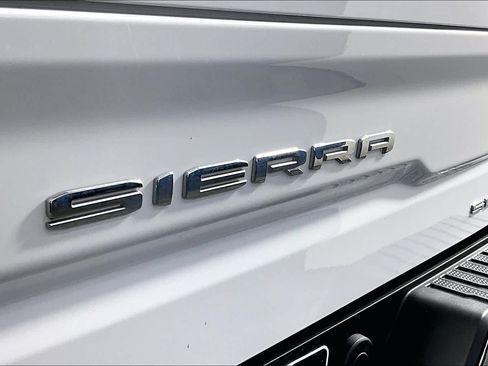 Certified 2022 GMC Sierra 1500 SLT w/ SLT Convenience Package RWD image 30