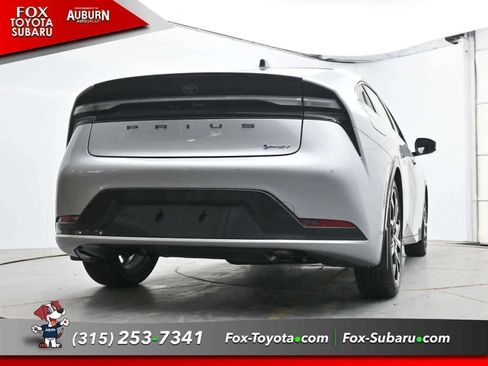 New 2026 Toyota Prius Plug-In Hybrid FWD image 16