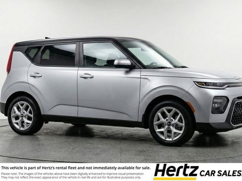 Used 2025 Kia Soul LX w/ LX Technology Package FWD image 1