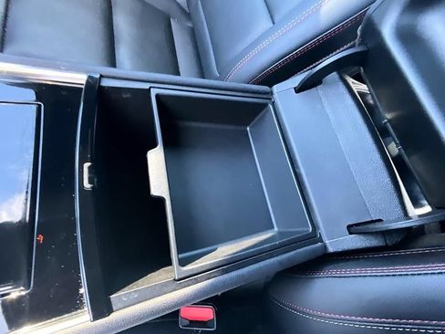 Used 2024 Chevrolet Traverse RS w/ LPO, Floor Liner Package AWD/4WD image 29