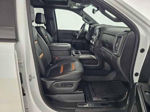 Used 2021 GMC Sierra 1500 AT4 w/ AT4 Premium Package image 10