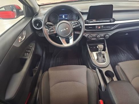 Used 2023 Kia Forte LXS image 13