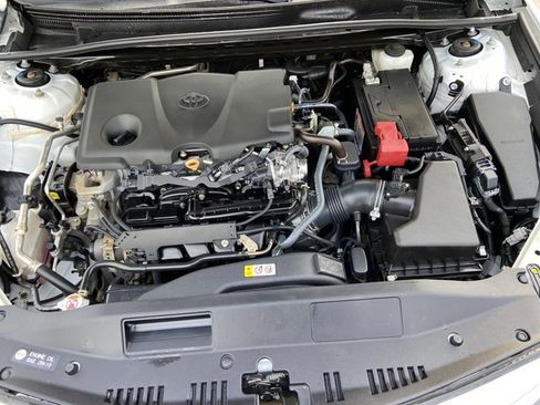 Used 2024 Toyota Camry SE image 26