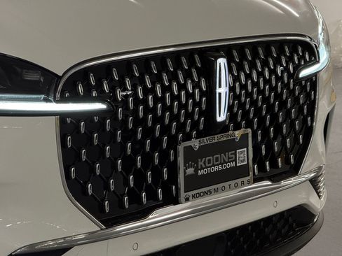 New 2026 Lincoln Aviator Reserve AWD/4WD image 8