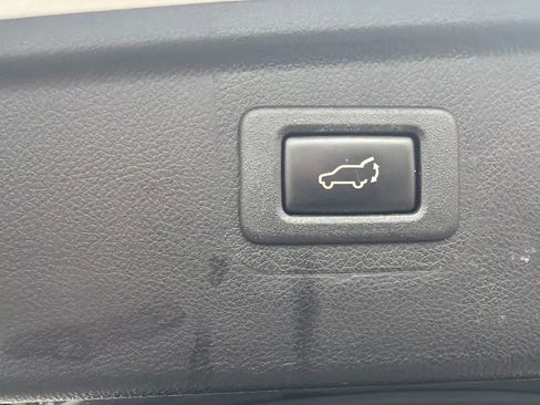 Used 2019 Subaru Outback 3.6R Touring w/ Popular Package #3A image 42