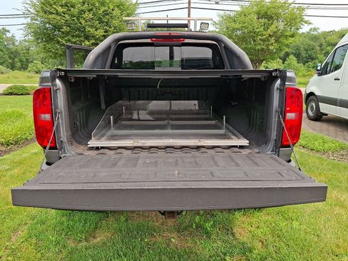 Used 2018 Chevrolet Colorado Z71 RWD image 27