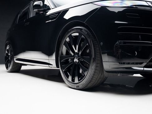 Used 2025 Land Rover Range Rover Sport Dynamic SE image 77