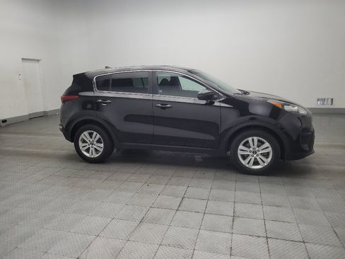 Used 2018 Kia Sportage LX FWD image 11