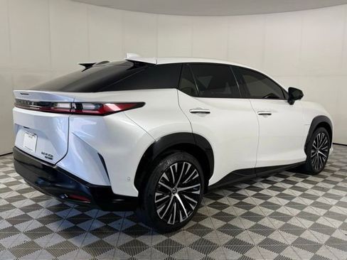 Used 2023 Lexus RZ 450e Premium w/ Technology Package AWD/4WD image 7