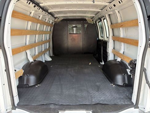 Certified 2025 Chevrolet Express 2500 w/ Driver Convenience Package RWD image 25