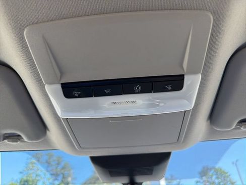 Used 2023 Nissan Sentra SR w/ Midnight Edition Package FWD image 29