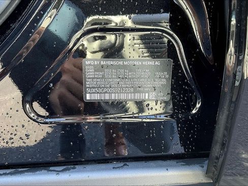 Certified 2025 BMW X3 xDrive30i w/ Premium Package image 19