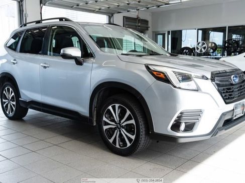 Used 2023 Subaru Forester Limited AWD/4WD image 1