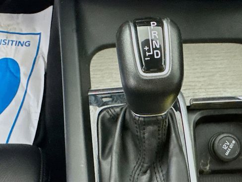 Used 2019 Volvo S60 T5 Inscription image 20