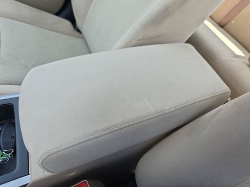 Used 2015 Nissan Altima 2.5 SV FWD image 25