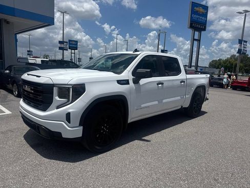 Used 2025 GMC Sierra 1500 Pro w/ Graphite Edition AWD/4WD image 1