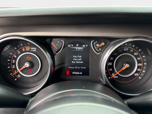 Used 2018 Jeep Wrangler Unlimited Sport S AWD/4WD image 26