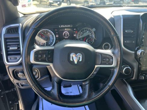 Used 2022 RAM 1500 Big Horn image 12