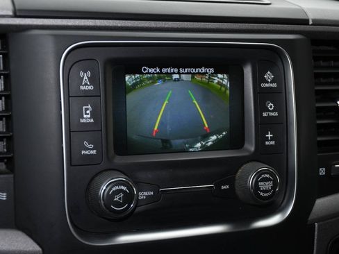 Used 2016 RAM 1500 Express AWD/4WD image 35