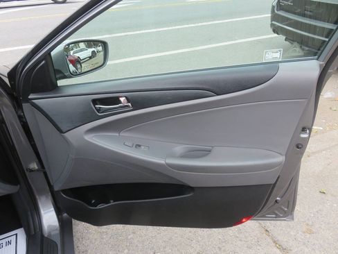 Used 2011 Hyundai Sonata GLS w/ Popular Equipment Pkg 2 FWD image 25