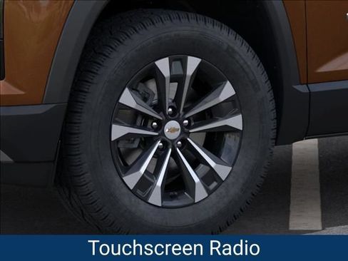 New 2027 Chevrolet Equinox LT w/ Convenience Package II FWD image 12