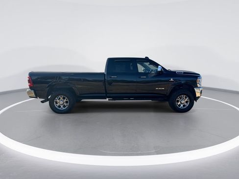 Used 2019 RAM 3500 Laramie image 9