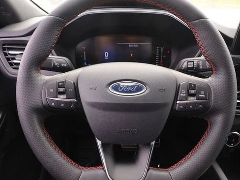 Used 2024 Ford Escape ST-Line w/ Cold Weather Package FWD image 11