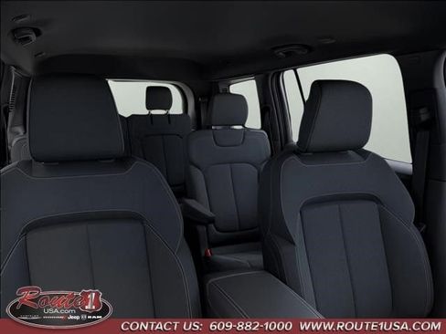 New 2026 Jeep Grand Cherokee L 4WD image 27