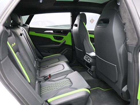 Used 2024 Lamborghini Urus S image 29