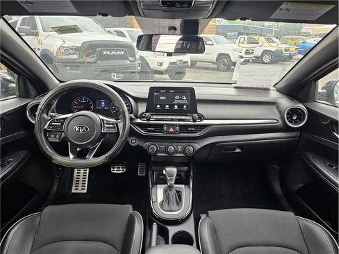 Used 2020 Kia Forte GT-Line FWD image 5