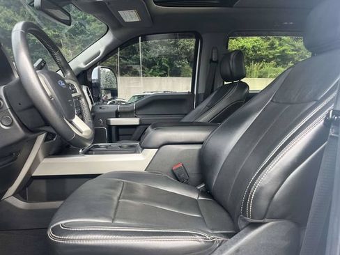 Used 2020 Ford F350 Lariat w/ Lariat Ultimate Package AWD/4WD image 22