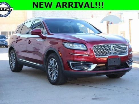 Used 2019 Lincoln Nautilus Select image 1
