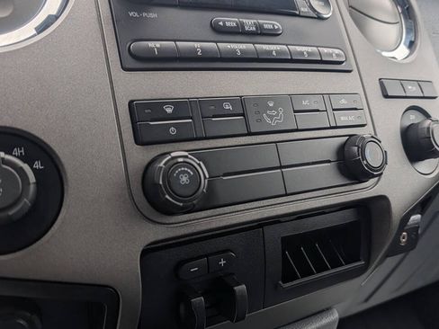Used 2012 Ford F250 XLT AWD/4WD image 23