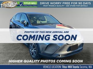 Used 2021 Toyota Venza LE video 1