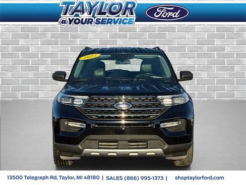 Certified 2022 Ford Explorer XLT w/ Equipment Group 202A image 2