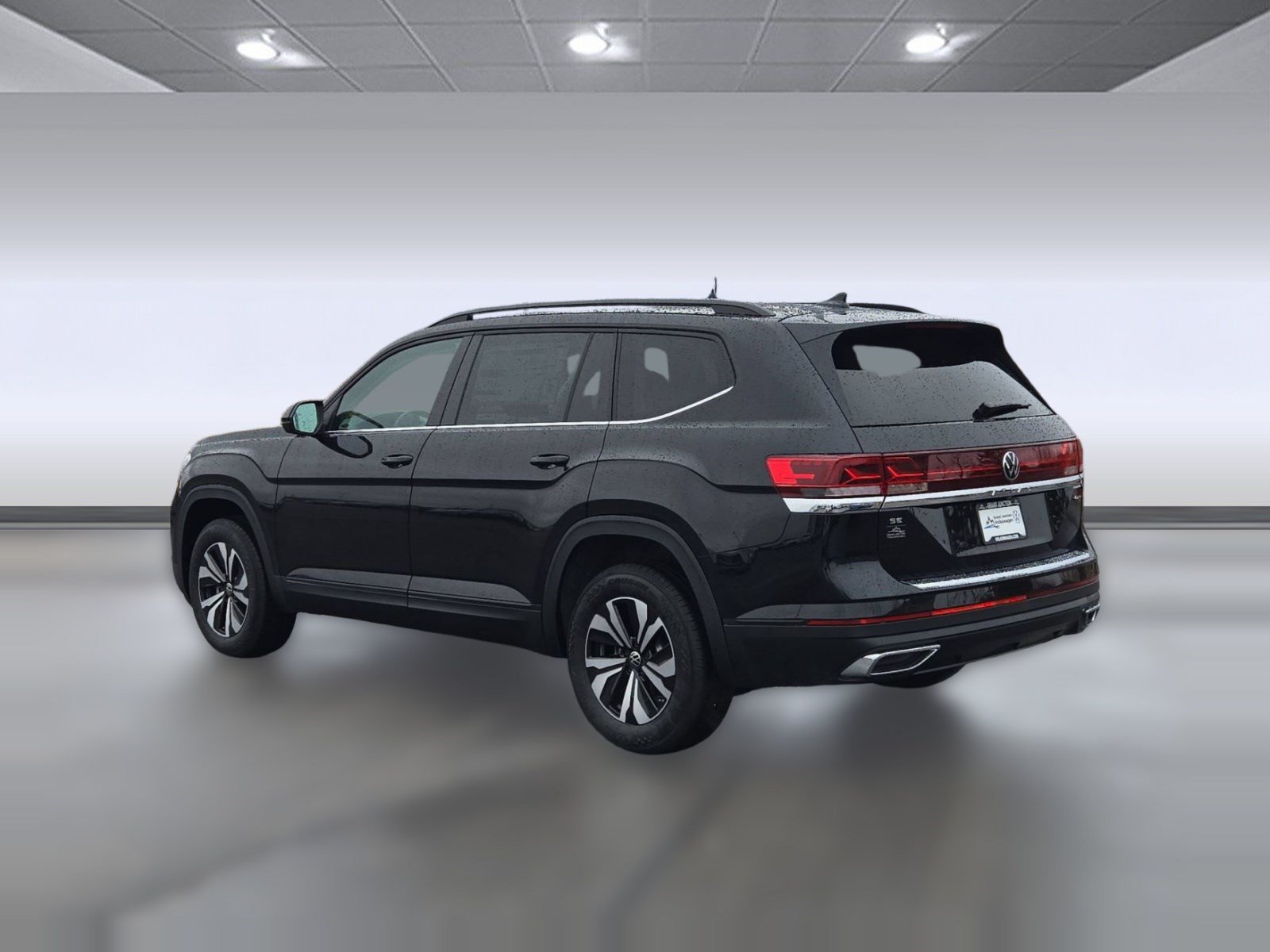 Used 2026 Volkswagen Atlas SE AWD/4WD image 3