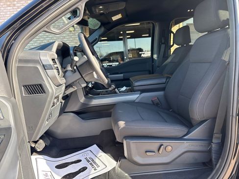 New 2025 Ford F150 XLT w/ Equipment Group 302A MID image 3